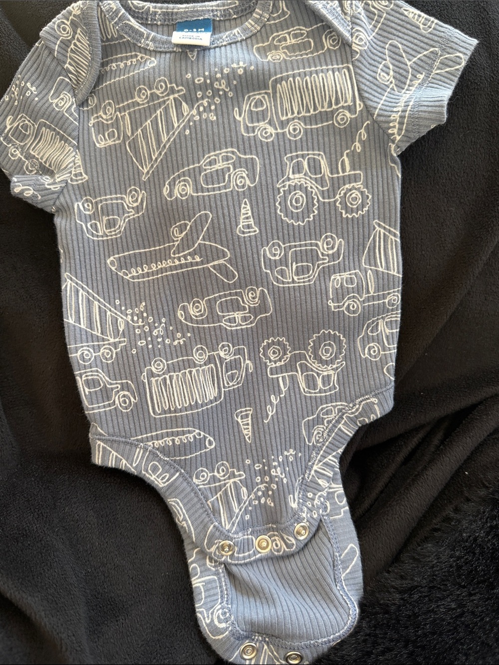 Old Navy Gray Ribbed Bodysuit with White Vehicle Print